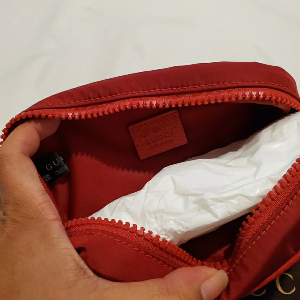 Gucci Pouch - Picture 3 of 3